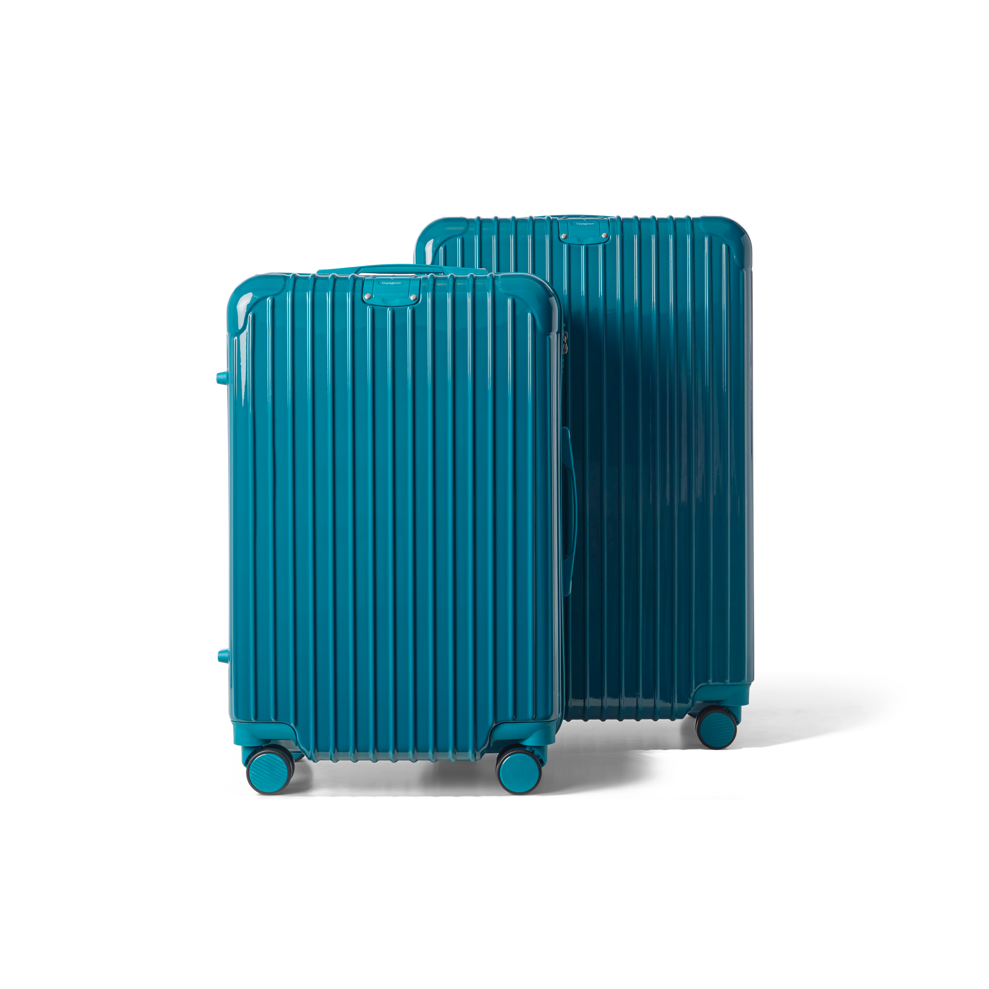 Kofferset 2 delig Lichtblauw M / L Essentials | Voyagoux voorkant